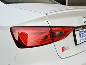 20152.0TFSI Limousine (ji)^