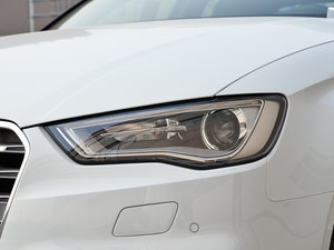 20152.0TFSI Limousine ^