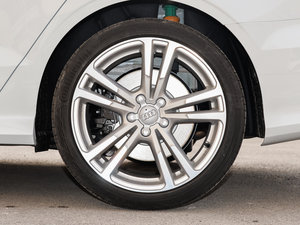 20152.0TFSI Limousine ^