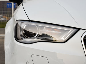 20152.0TFSI Limousine ^