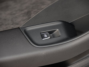 20152.0TFSI Limousine g