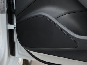 20152.0TFSI Limousine g