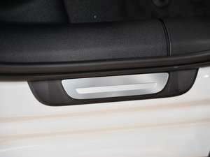 20152.0TFSI Limousine g