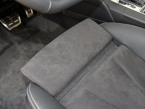 2015款2.0TFSI Limousine 空间座椅