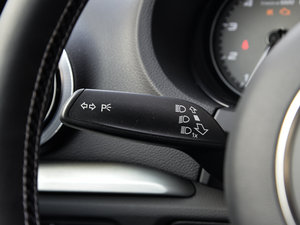 20152.0TFSI Limousine п؅^