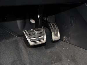 20152.0TFSI Limousine п؅^