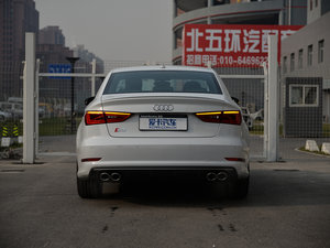 20152.0TFSI Limousine ^