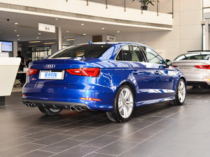 20152.0TFSI Limousine w^