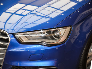 20152.0TFSI Limousine ^