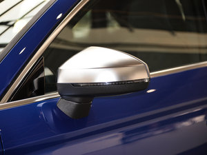 20152.0TFSI Limousine ^