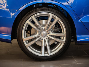 20152.0TFSI Limousine ^