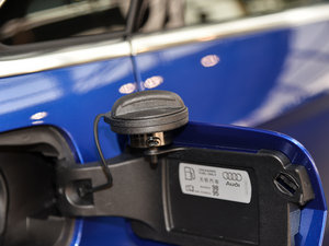 20152.0TFSI Limousine ^