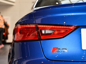 20152.0TFSI Limousine ^