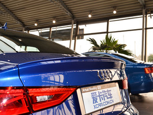 20152.0TFSI Limousine ^