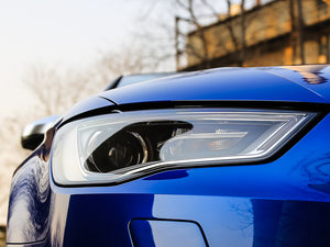 20152.0TFSI Limousine ^