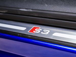 20152.0TFSI Limousine g