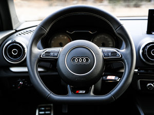 20152.0TFSI Limousine п؅^