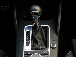 20152.0TFSI Limousine п؅^