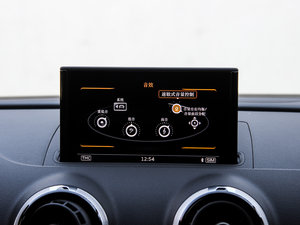 20152.0TFSI Limousine п؅^