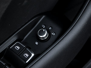 20152.0TFSI Limousine п؅^