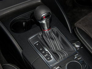 20152.0TFSI Limousine QU