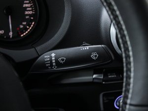 20152.0TFSI Limousine п؅^