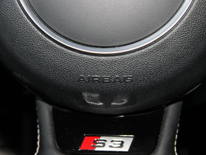 20152.0TFSI Limousine п؅^