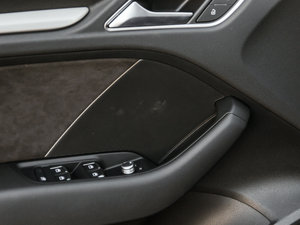 20152.0TFSI Limousine g