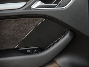 20152.0TFSI Limousine g