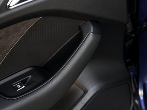 20152.0TFSI Limousine g