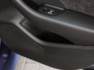 20152.0TFSI Limousine g