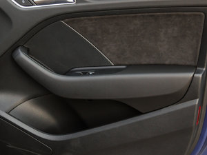 20152.0TFSI Limousine g