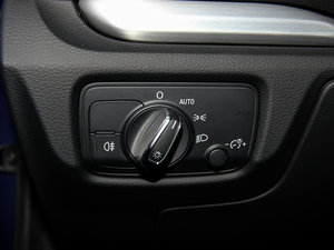 20152.0TFSI Limousine g