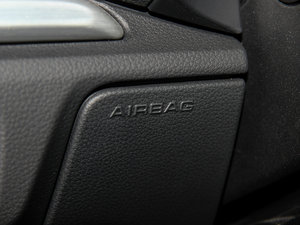 20152.0TFSI Limousine g