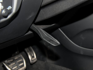 20152.0TFSI Limousine g