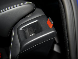 20152.0TFSI Limousine g