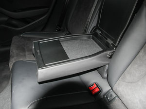 20152.0TFSI Limousine g