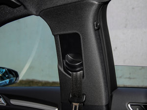 20152.0TFSI Limousine g