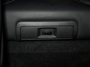 20152.0TFSI Limousine g