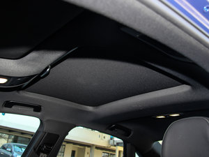 20152.0TFSI Limousine g