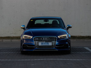 20152.0TFSI Limousine ^