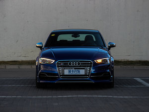 20152.0TFSI Limousine ^