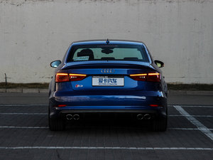 20152.0TFSI Limousine ^