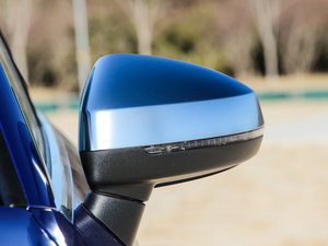 20152.0TFSI Limousine ҕR