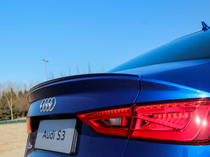 20152.0TFSI Limousine ^