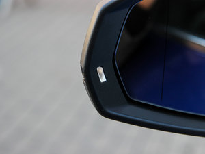 20152.0TFSI Limousine ^