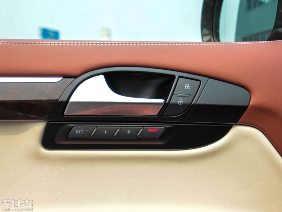 2014?yun)WQ7 35 TFSI 