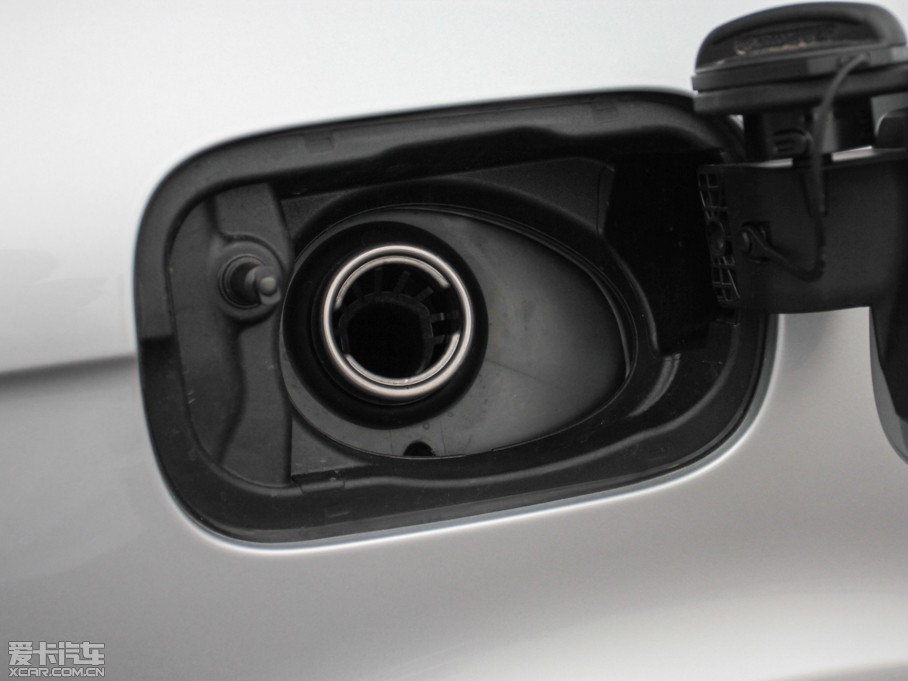 2014?yun)WQ7 35 TFSI M(jn)ȡ