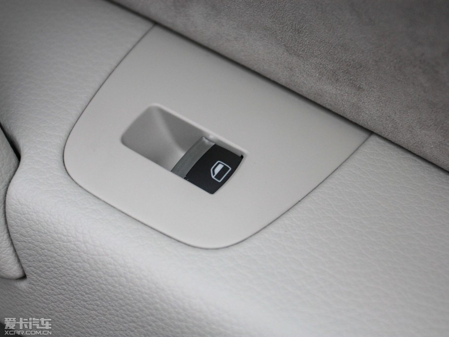 2014?yun)WQ7 35 TFSI M(jn)ȡ