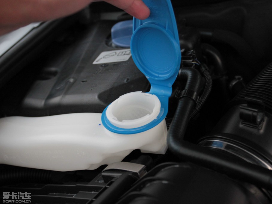 2014?yun)WQ7 35 TFSI M(jn)ȡ